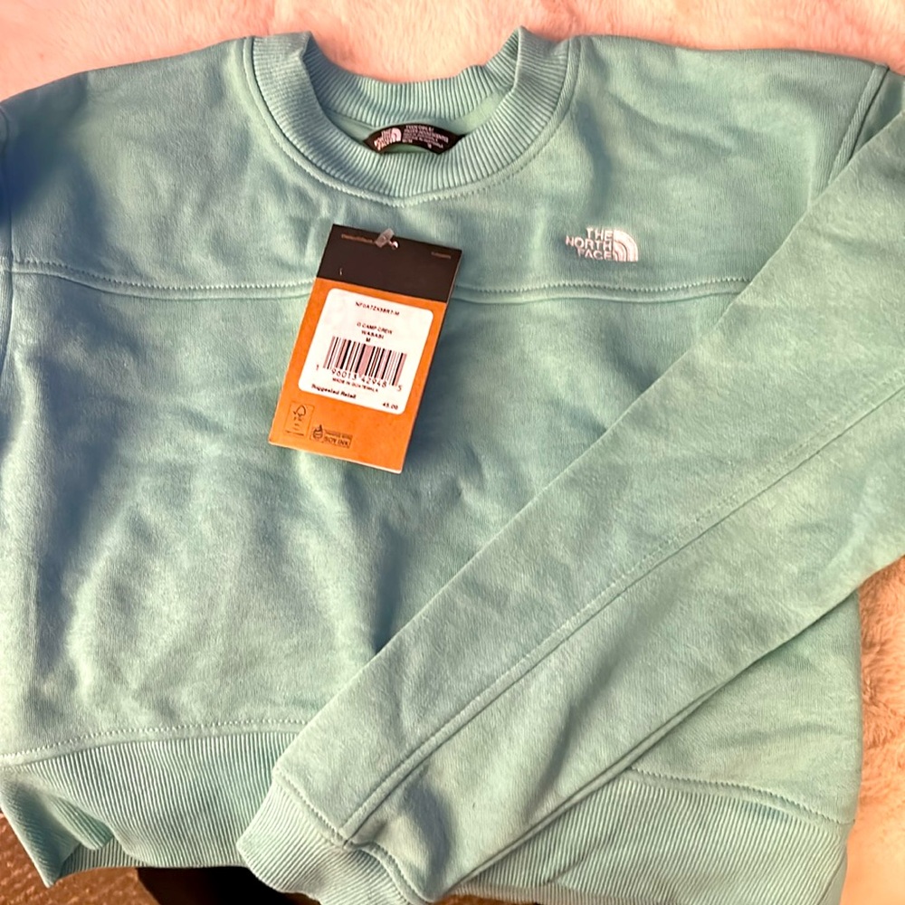THE NORTH FACE SIZE MEDIUM TEEN GIRLS SWEATSHI  (AQUA)